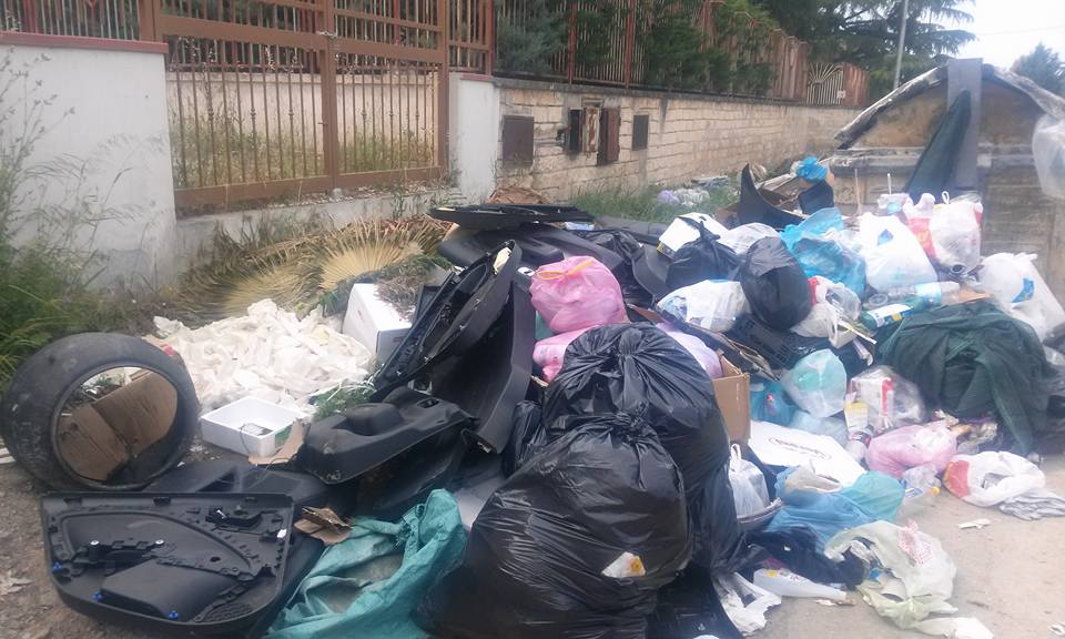 emergenza rifiuti a Cerignola